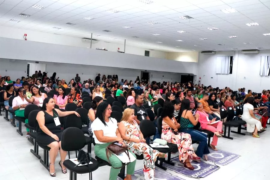 Conferência Municipal de Educação de 2023 discute os rumos da educação em Teixeira de Freitas