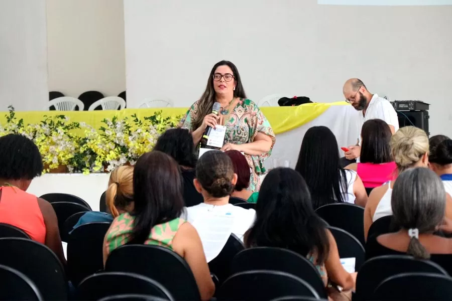 Conferência Municipal de Educação de 2023 discute os rumos da educação em Teixeira de Freitas
