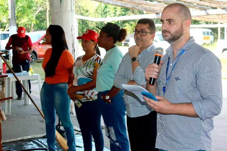 Prefeitura incentiva cooperação e desenvolvimento em comunidade rural através do teatro; confira