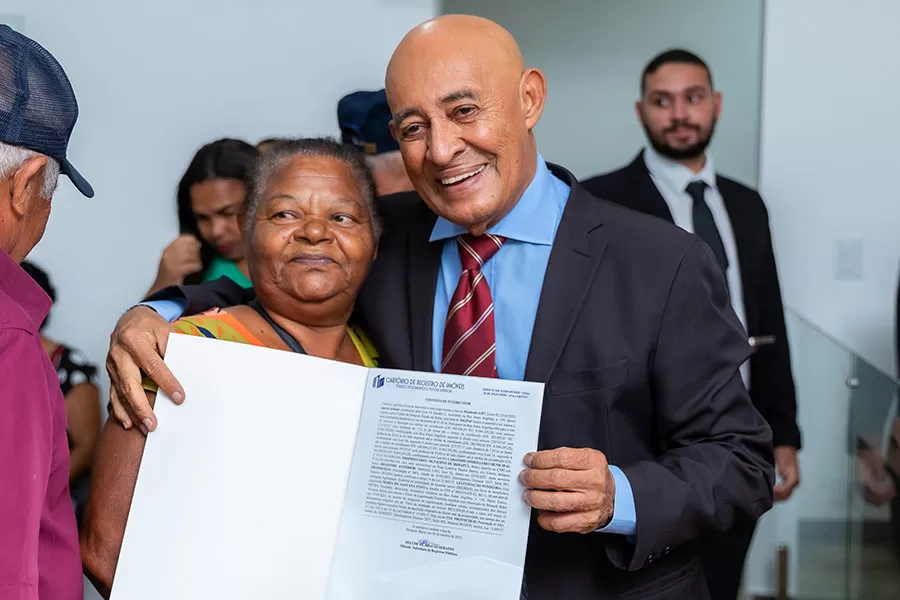 Regulariza Ibirapuã: Programa Regulariza Bahia garante títulos de regularização fundiária para moradores