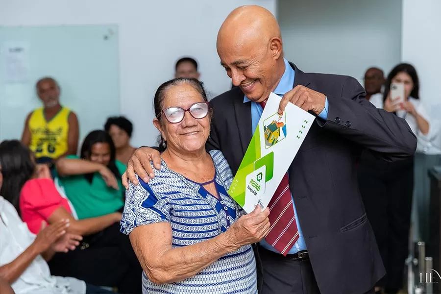 Regulariza Ibirapuã: Programa Regulariza Bahia garante títulos de regularização fundiária para moradores