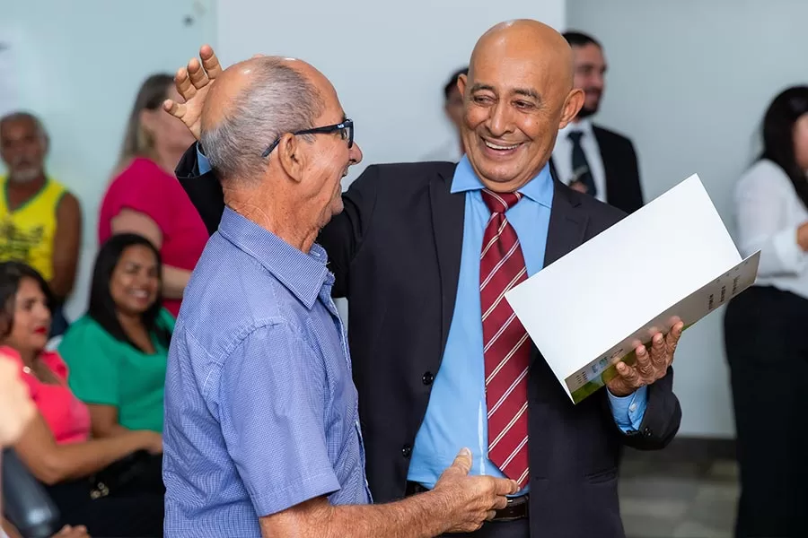 Regulariza Ibirapuã: Programa Regulariza Bahia garante títulos de regularização fundiária para moradores