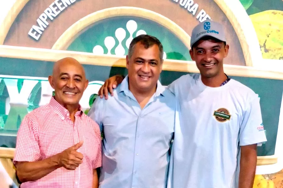 Diretor-Presidente da CAR prestigia e valoriza a agricultura familiar na 1ª Expo Rural do Extremo Sul da Bahia