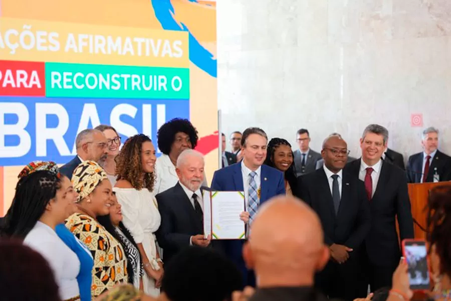 Sancionada pelo presidente Lula, nova Lei de Cotas amplia vagas nas universidades públicas