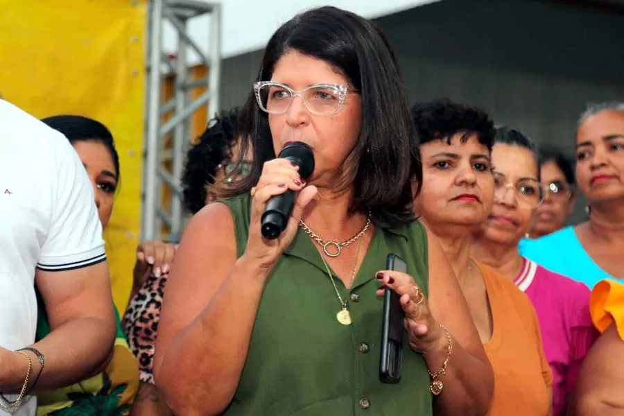 Prefeitura inaugura quadra poliesportiva e revitalização da Escola Municipal Solidariedadev Prefeitura inaugura quadra poliesportiva e revitalização da Escola Municipal Solidariedadev