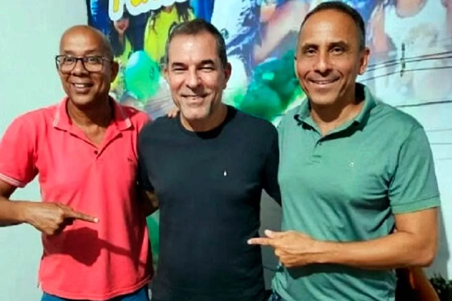 Caio Checon declara apoio à pré-candidatura do Coronel França a prefeito de Teixeira de Freitas