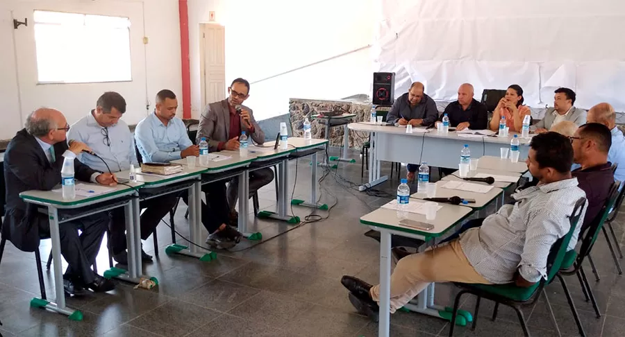 Câmara aprova as contas de 2021 da prefeita de Nova Viçosa, Luciana Machado