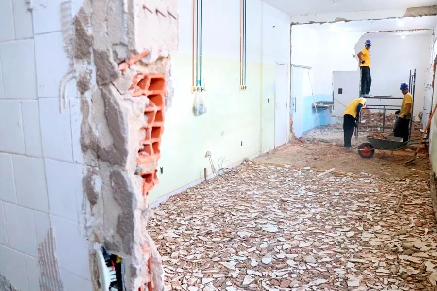 Prefeitura executa reforma no Hospital Municipal; confira
