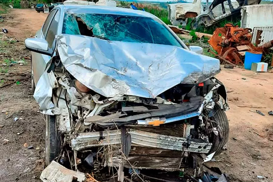 Jovens indígenas morrem em acidente automobilístico na BR-101, em Itamaraju