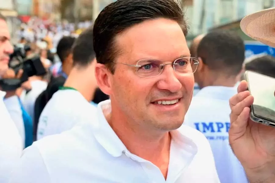 Roma endossa nome de Capitão Alden em Feira e diz que apoio a Bruno Reis pode sair em março