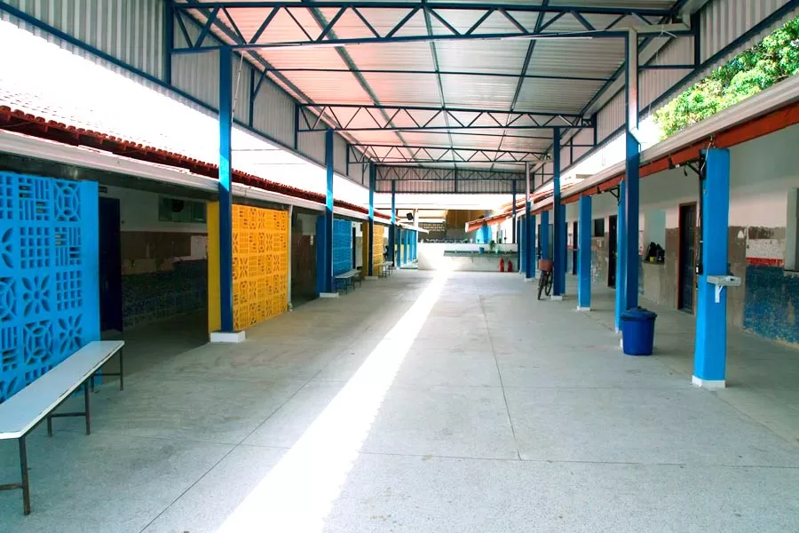 Prefeitura Municipal realiza serviços de manutenção nas escolas da rede pública Prefeitura Municipal realiza serviços de manutenção nas escolas da rede pública
