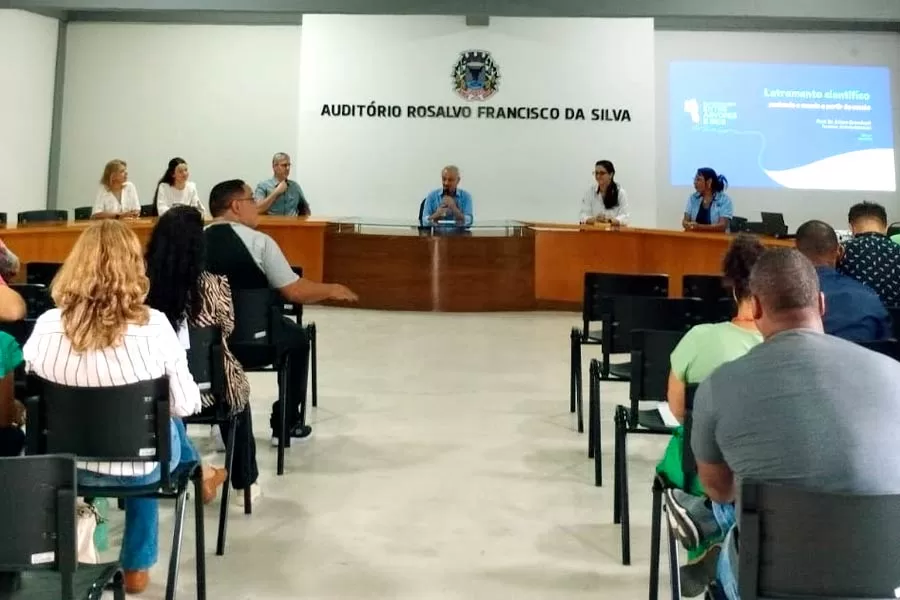 Jornada Pedagógica com educadores planeja novo ano letivo em Mucuri Jornada Pedagógica com educadores planeja novo ano letivo em Mucuri