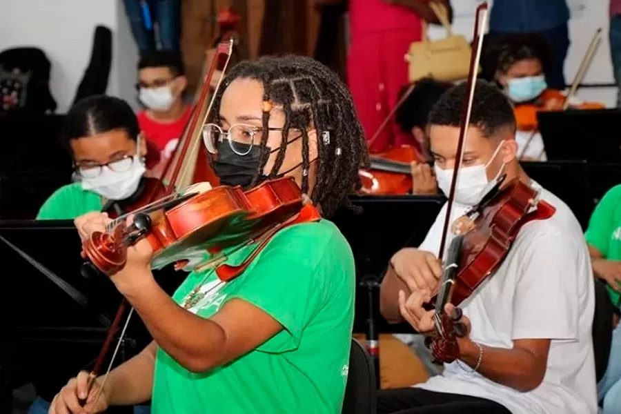NEOJIBA oferece 370 vagas gratuitas para crianças e adolescentes na Bahia NEOJIBA oferece 370 vagas gratuitas para crianças e adolescentes na Bahia