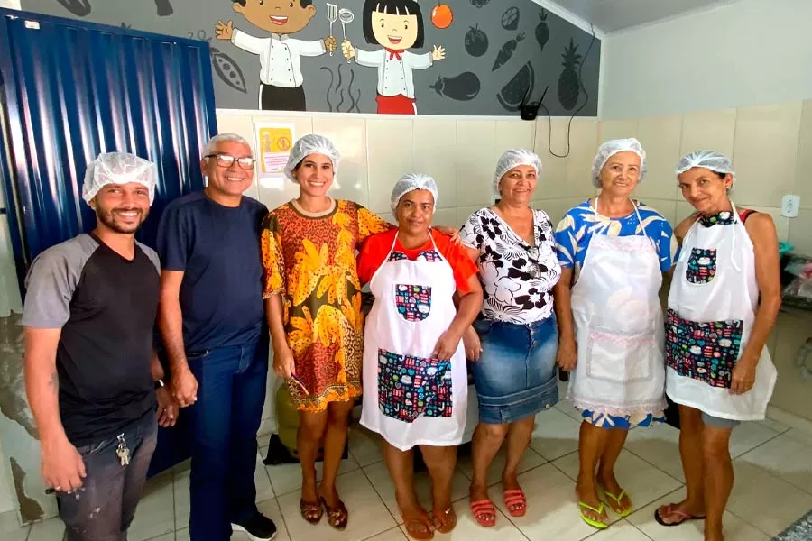 Educação de Medeiros Neto mobiliza apoio às famílias atingidas por chuvas intensas