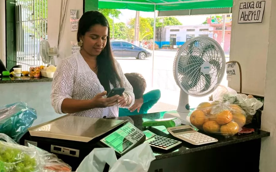 Sinal de internet precário afeta o comércio de Nova Viçosa