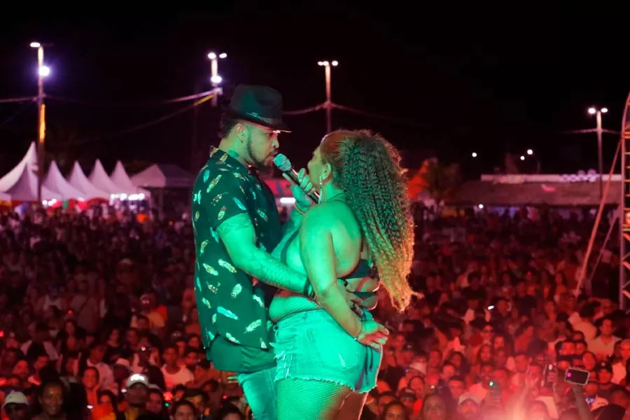 Mucuri encerra folia com recorde de público nos 5 dias de festa “Os grandes carnavais voltaram”