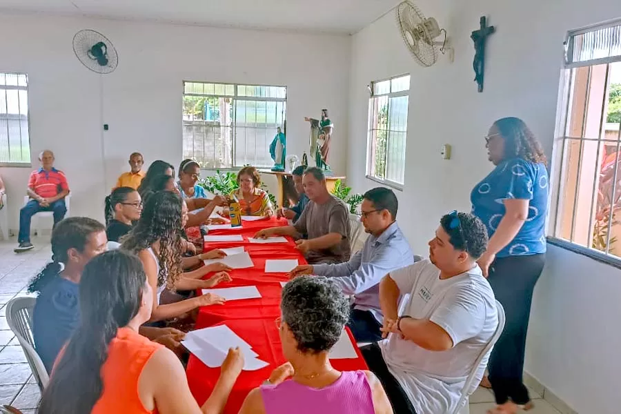 Em Mucuri, Assistência Social realiza oficina com famílias atendidas pelo SCFV para idosos Em Mucuri, Assistência Social realiza oficina com famílias atendidas pelo SCFV para idosos