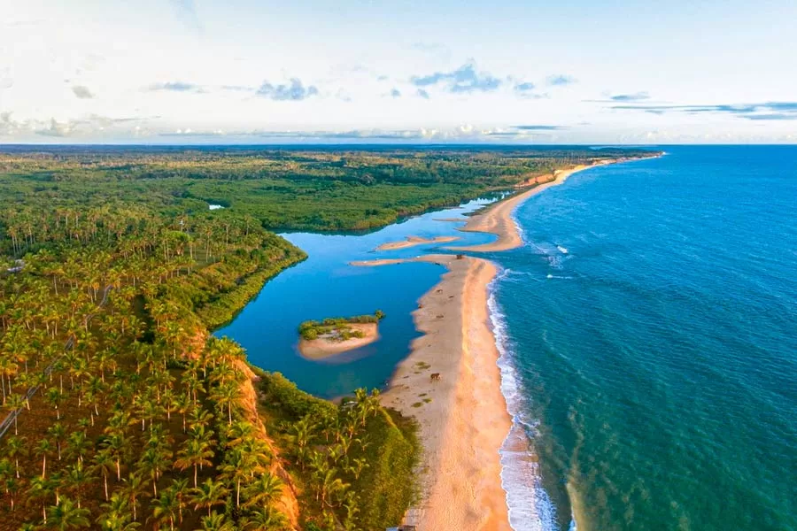 Biquíni Cavadão: Destaque nacional no Prado Moto Rock 2024