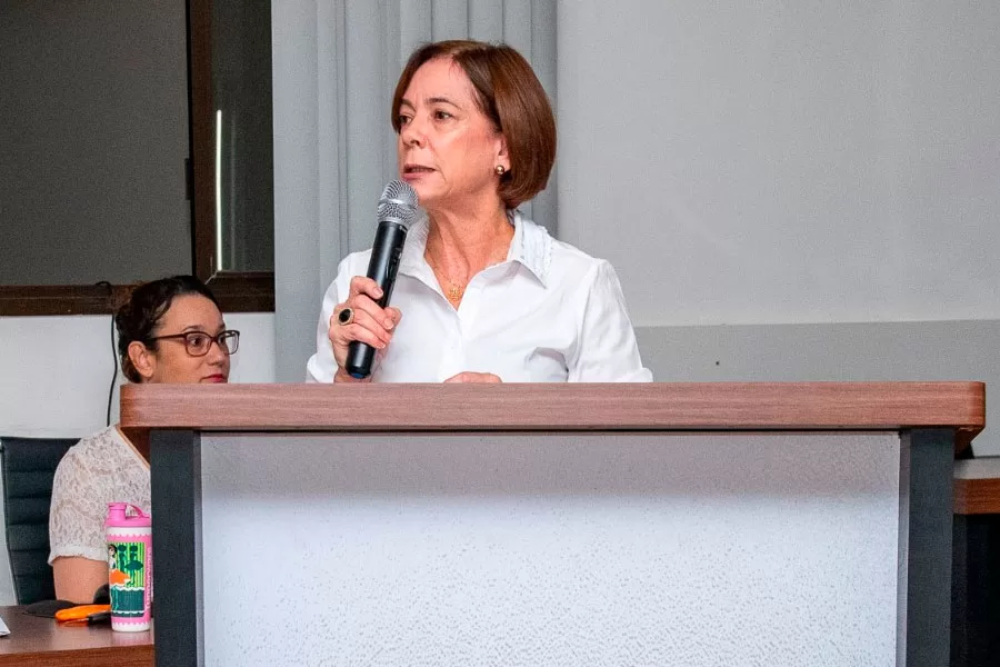 Audiência pública de monitoramento e avaliação do PME é realizada em Teixeira de Freitas