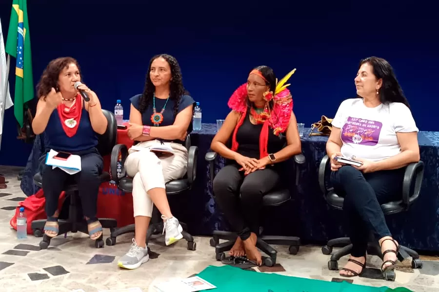 Sindicato de docentes da UNEB promove Roda de Conversa “Trajetórias de mulheres nas lutas pelo território”