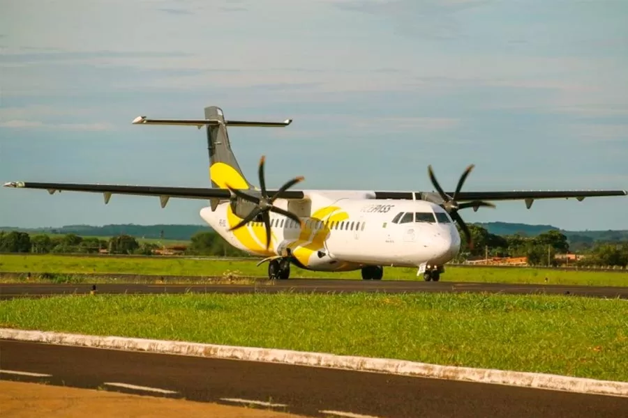 Aeroporto Nove de Maio em Teixeira de Freitas: Investimentos públicos desperdiçados e comunidade desamparada