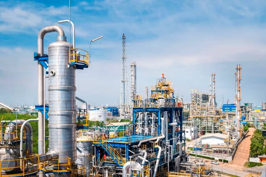 Unidades da Refinaria de Mataripe estão paradas e há risco de faltar combustíveis e GLP na Bahia, segundo denúncia