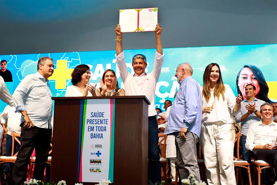 Governo do Estado entrega maior unidade hospitalar do extremo sul da Bahia