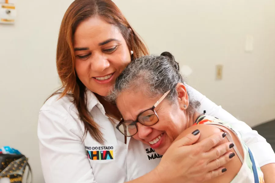 Hospital Costa das Baleias inicia operação tendo mulher de 99 anos como primeira paciente