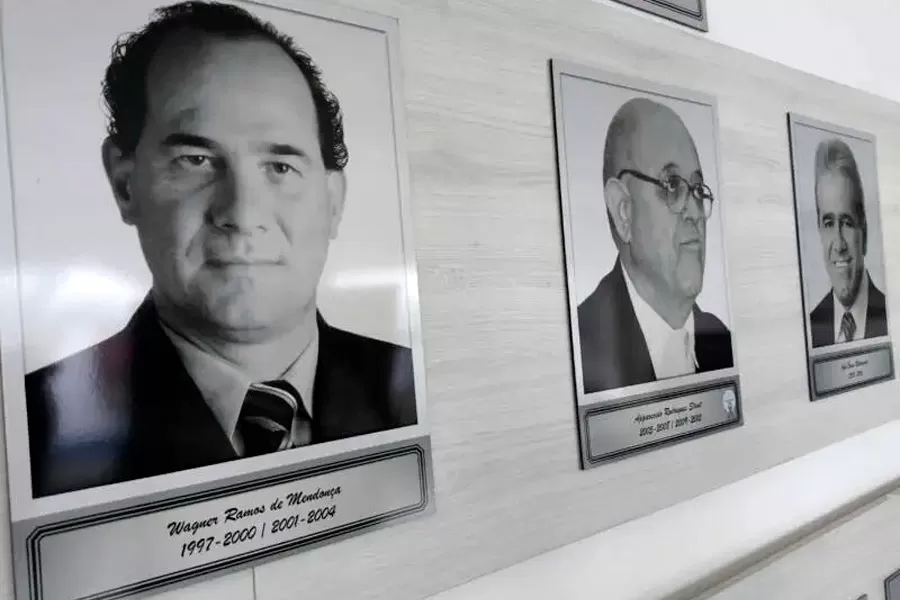 Teixeira de Freitas se despede do ex-prefeito Dr. Wagner Ramos de Mendonça