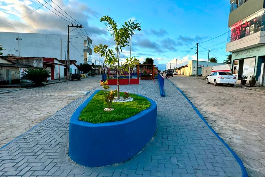 Prefeitura inaugura praça no bairro Jardim Primavera e pavimentação de ruas em Posto da Mata