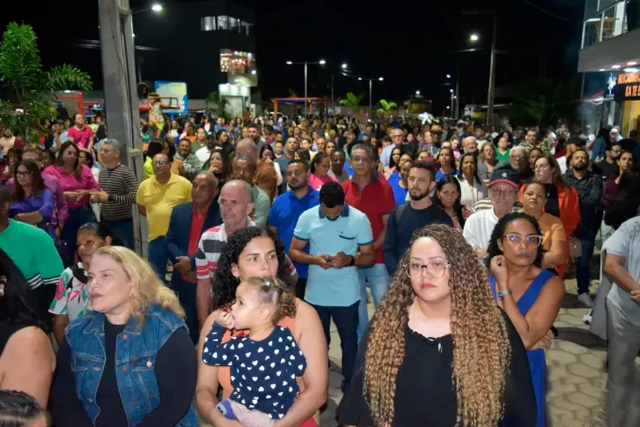 Prefeitura inaugura praça no bairro Jardim Primavera e pavimentação de ruas em Posto da Mata