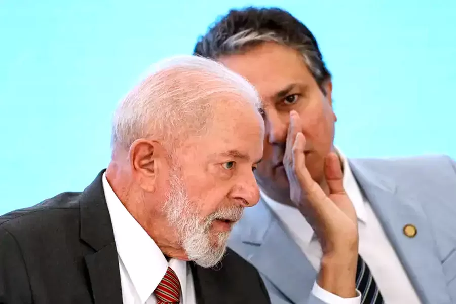 Governo anuncia R$ 5,5 bi para obras e novos campi universitários