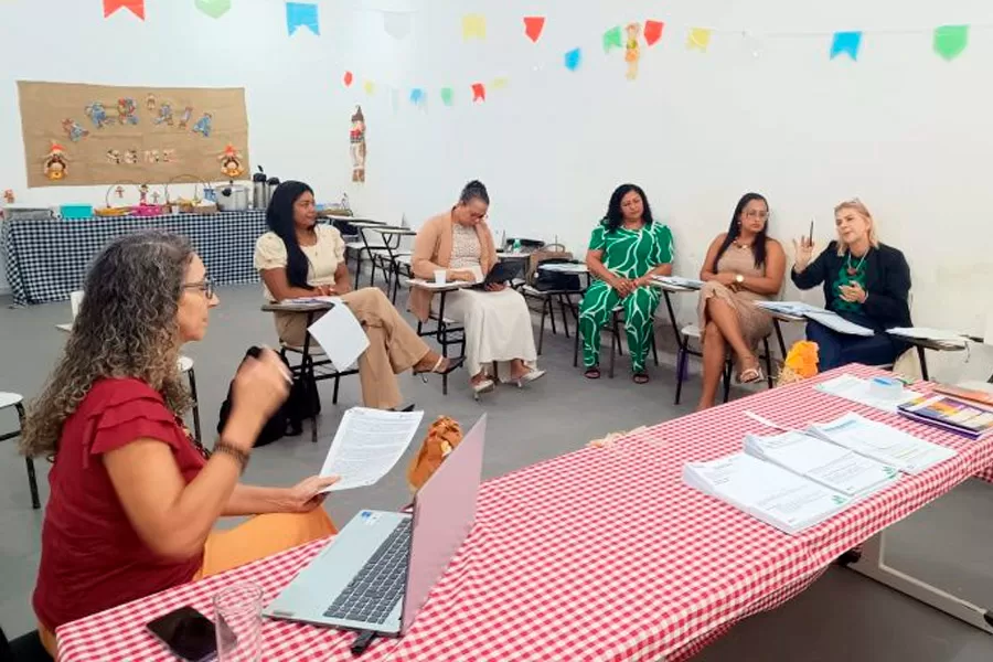 Mucuri sedia Encontro do Arranjo de Desenvolvimento da Educação Abrolhos pelo PSE