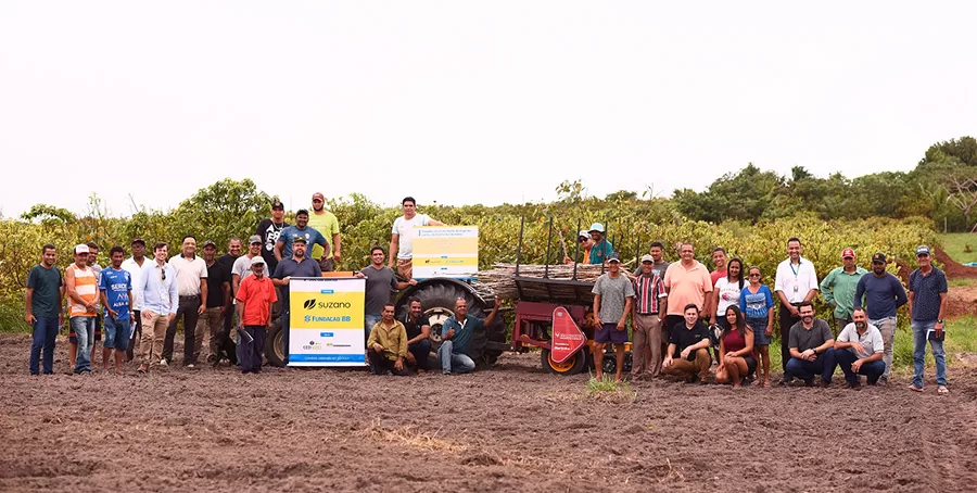 Comunidade rural ganha investimentos para o desenvolvimento da mandiocultura no Sul da Bahia