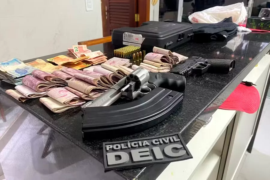 Dois PMs e um ex-agente são presos suspeitos de sequestrar e matar padrasto e enteado na Bahia