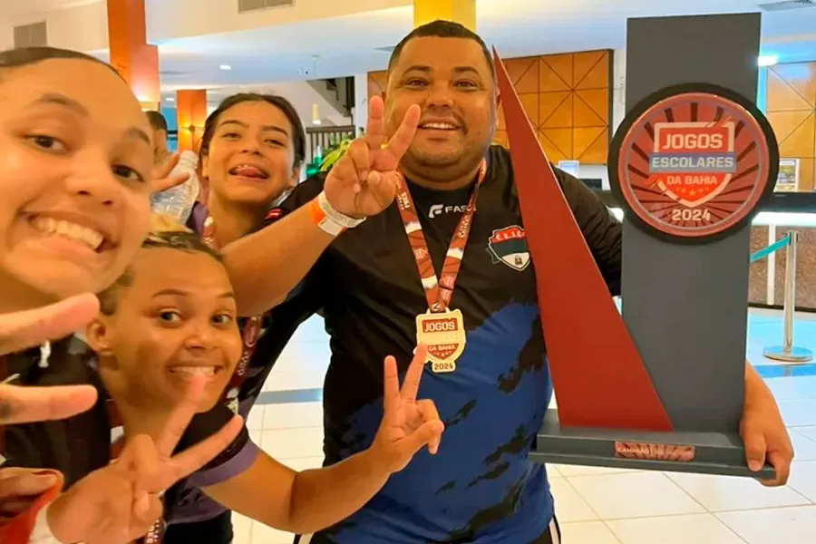 Alunas do colégio John Kennedy vencem etapa estadual dos Jogos Escolares e avançam para a fase nacional Alunas do colégio John Kennedy vencem etapa estadual dos Jogos Escolares e avançam para a fase nacional