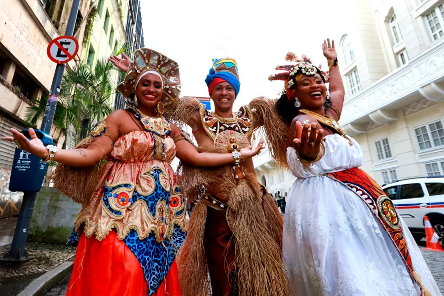 Voo Salvador-Paris começa a operar no dia 28 de outubro conectando a Bahia a mais de 180 destinos pelo mundo Voo Salvador-Paris começa a operar no dia 28 de outubro conectando a Bahia a mais de 180 destinos pelo mundo