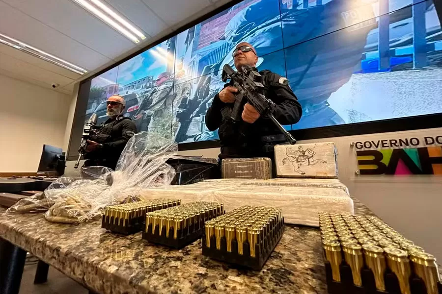 SSP-BA localizou 78 chefes do tráfico, apreendeu 55 fuzis e realizou 12 mil prisões de janeiro a agosto