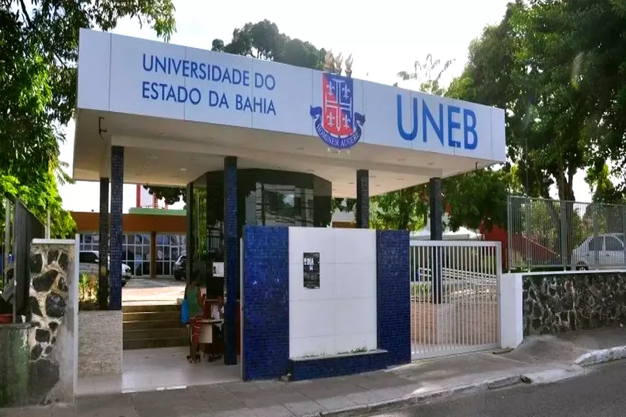 Uneb lança edital de processo seletivo com 102 vagas para professor substituto