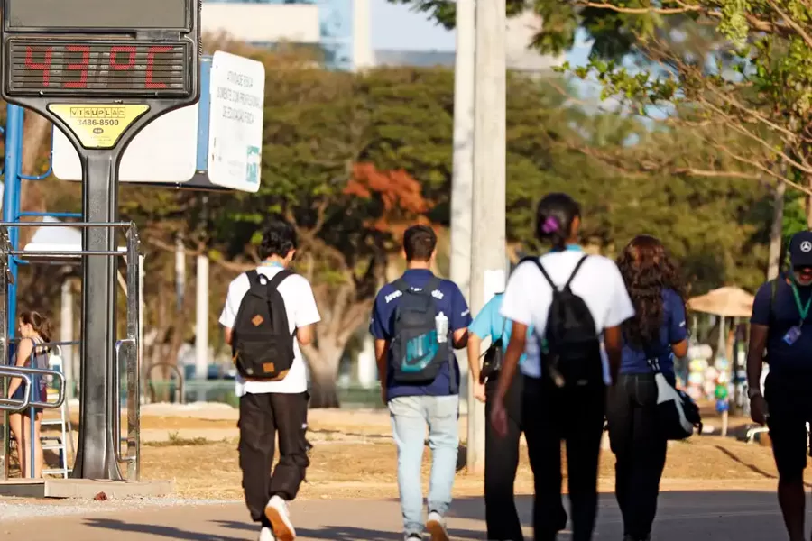 Inmet alerta para onda de calor a baixa umidade no fim de semana