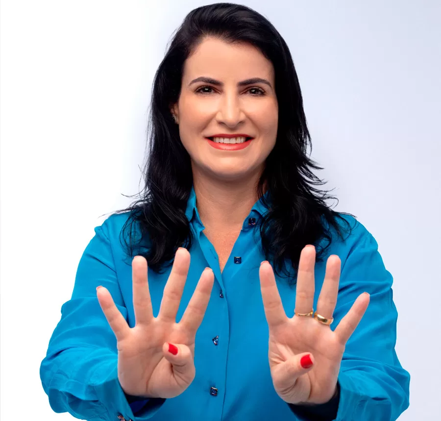 Reeleição histórica de Luciana Machado em Nova Viçosa confirma a força da liderança feminina