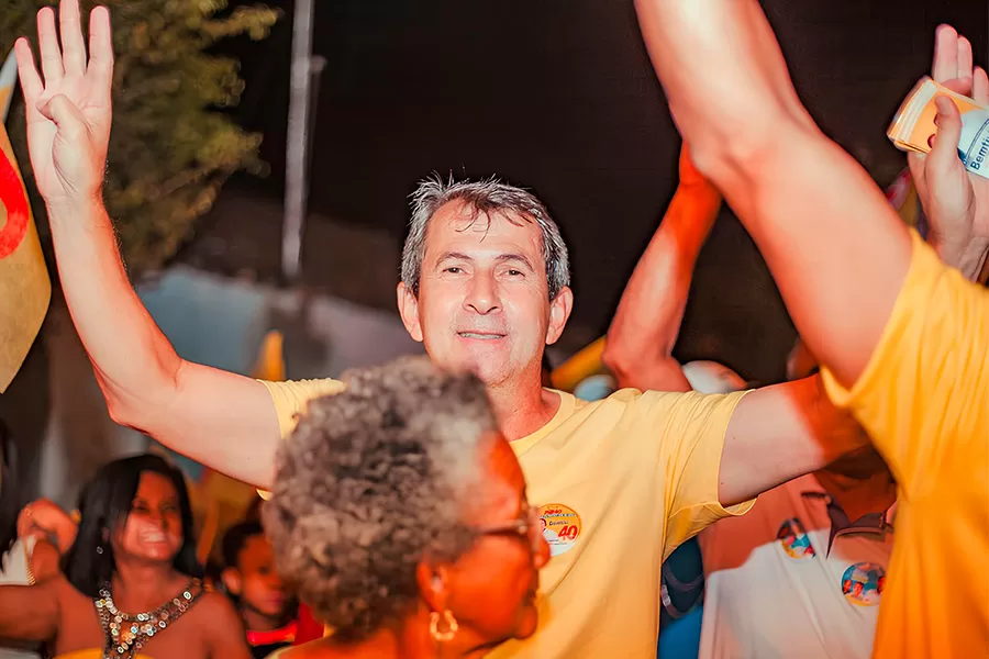 Bemtivi é eleito prefeito pela terceira vez e, de quebra, se aproxima dos maiorais da política itanheense 