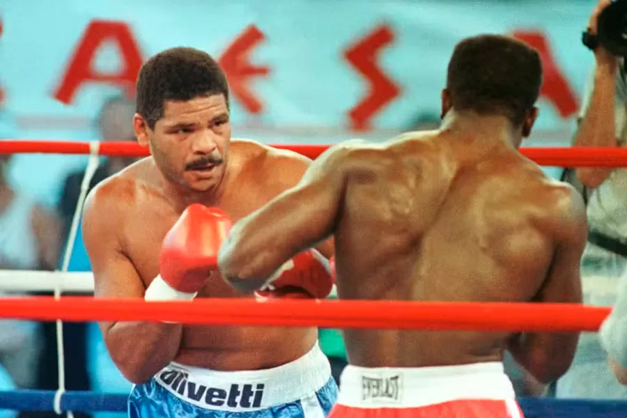 Maguila, lenda do boxe brasileiro, morre aos 66 anos