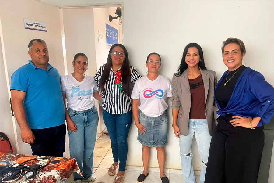 Prefeitura de Medeiros Neto realiza atendimentos com especialista em Vila Mutum
