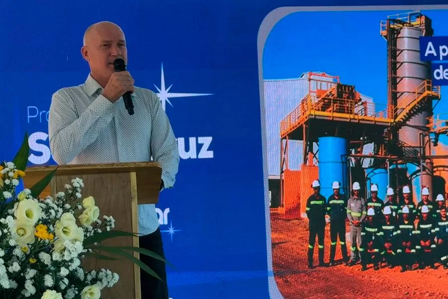 Canadense South Star inaugura projeto de extração de grafite em Itabela
