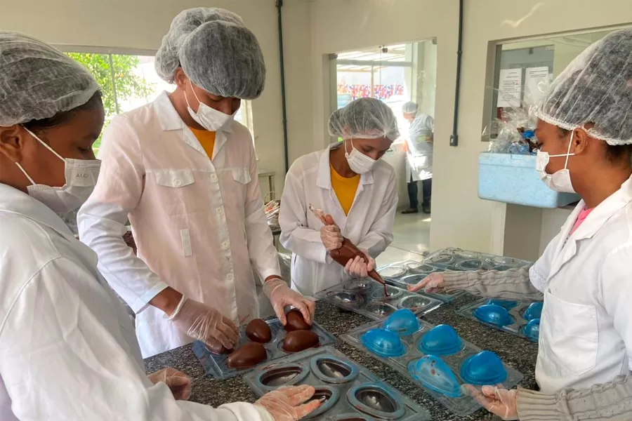 Bahia inicia 2025 com novos projetos para a Educação Profissional e segue com modernização da rede de ensino estadual