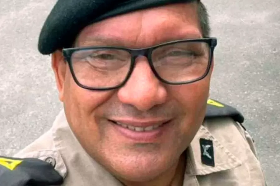 Policial militar morre e outras duas pessoas ficam gravemente feridas em acidente de carros