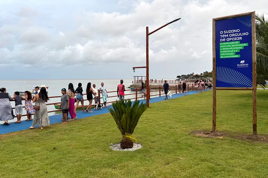 Cartão postal: Orla da Barra urbanizada é atração em Nova Viçosa