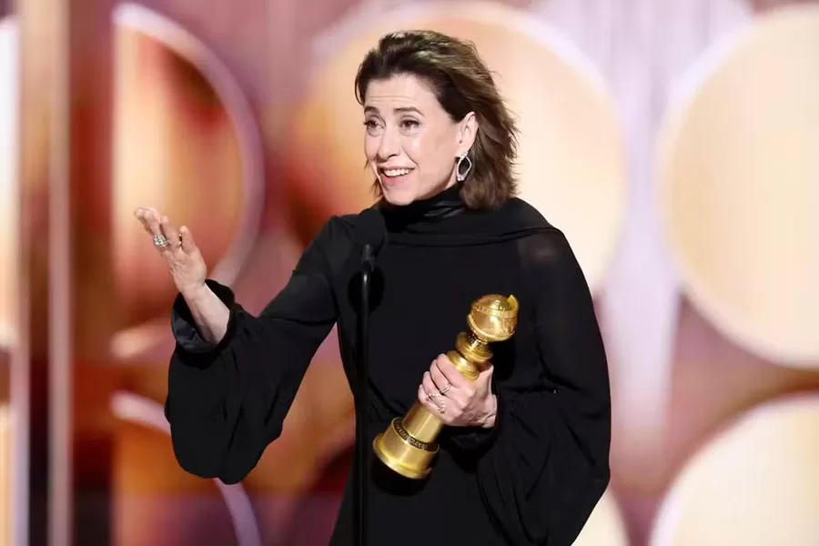 Fernanda Torres leva Globo de Ouro por atuação em Ainda Estou Aqui