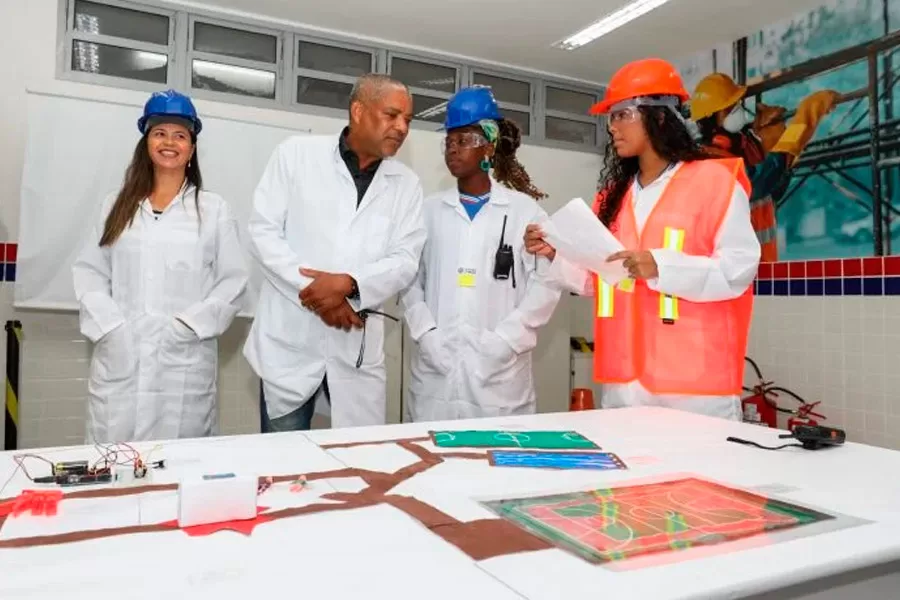 Governo do Estado oferta Educação Profissional e Tecnológica a todos os municípios baianos em 2025